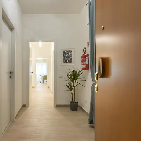 Vigna Clara Apartment *