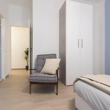 Vigna Clara Apartment *